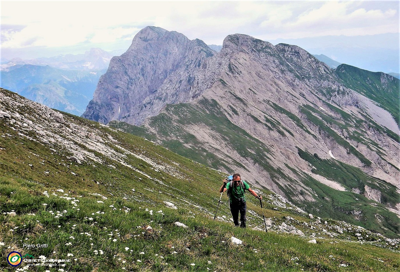 42 Vista su Cima di Valmora e Cima Fop.jpg